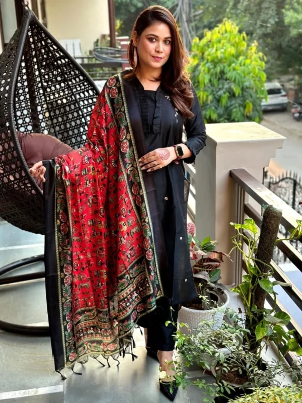 Cotton Slub Black Kurti Pant Dupatta Set