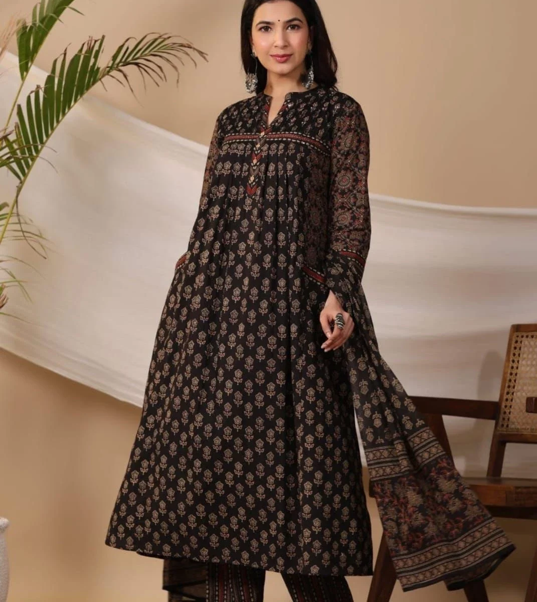 Jaipuri Printed Cotton Black Suit Set