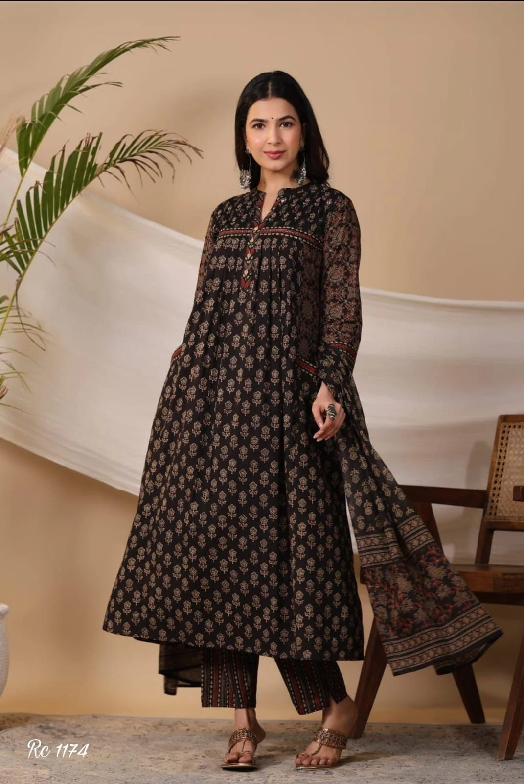 Jaipuri Printed Cotton Black Suit Set