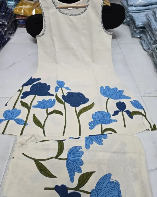 Sleeveless White Cotton Slub Kurti Pant Set