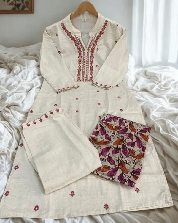 White Khadi Cotton Kurti​ Pant Dupatta Set 1