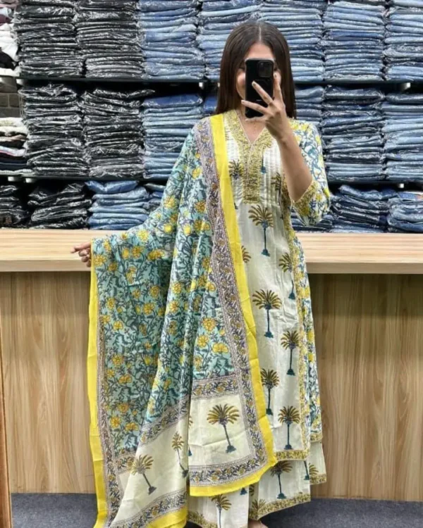 White Floral Print Cotton Suit Set