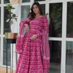 Printed Pink Pure Cotton Suit Set With Dupatta