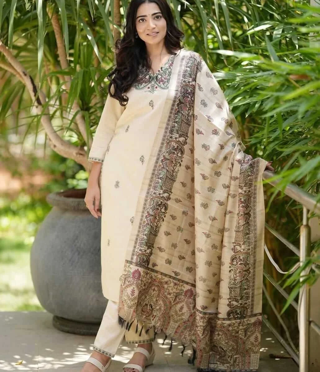 Off White Handloom Cotton Suit Set