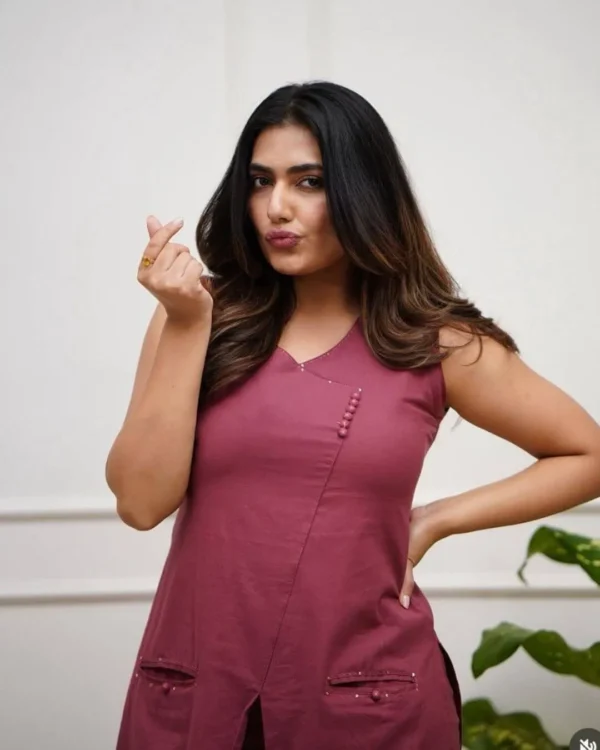 Trendy Office Wear Kurti With Pant Set