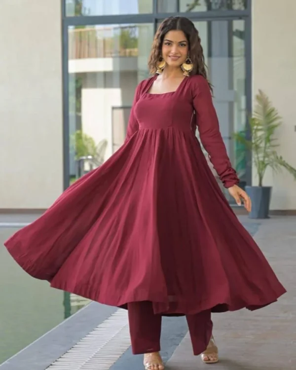 Printed Cotton Suit Set With Dupatta