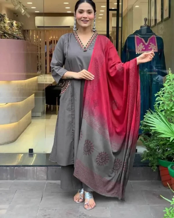 Cotton Grey Kurti Pant Dupatta Set