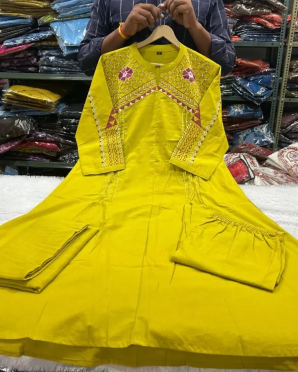 Printed Cotton Suit Set With Dupatta
