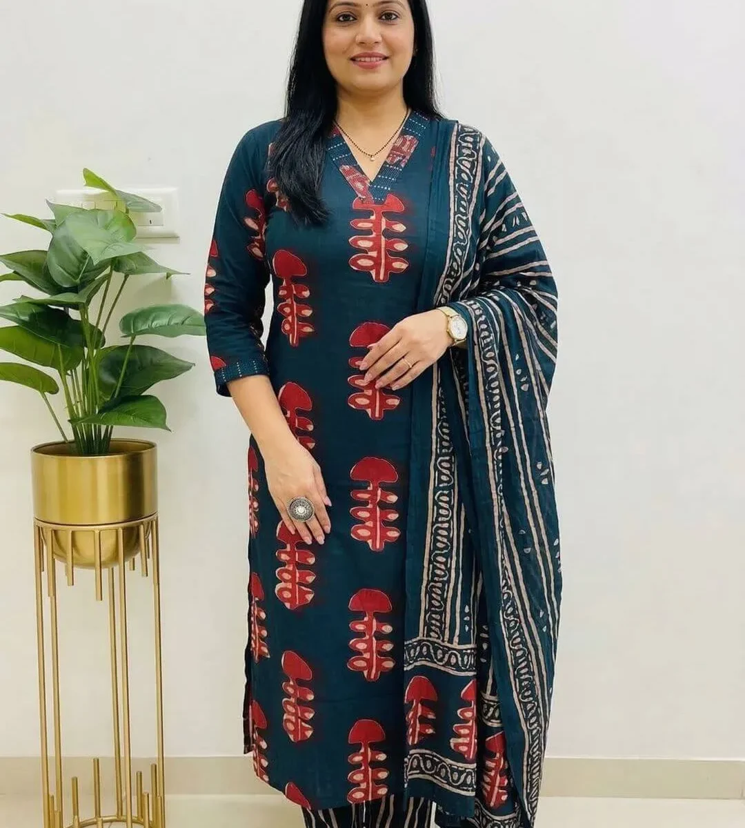 Blue Cotton Printed Kurti Dupatta Pant Set