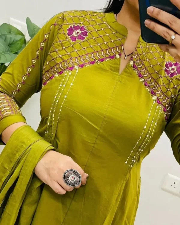 Pure Cotton Green Salwar Suit Set Front