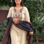 Off White Handloom Cotton Suit Set