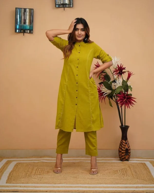 Green Color Kurti Pant Set For Office Wear