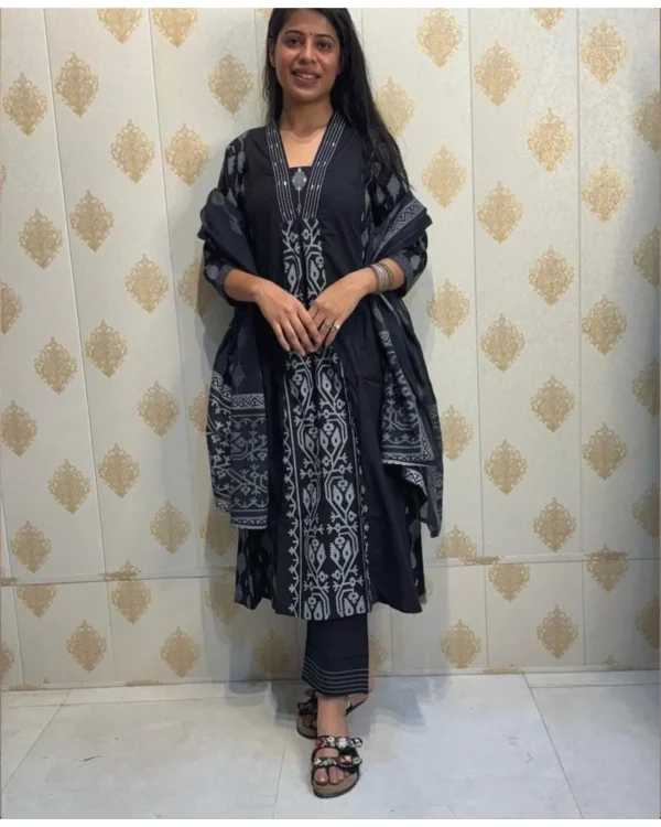 Printed Black And White Cotton Suit Set