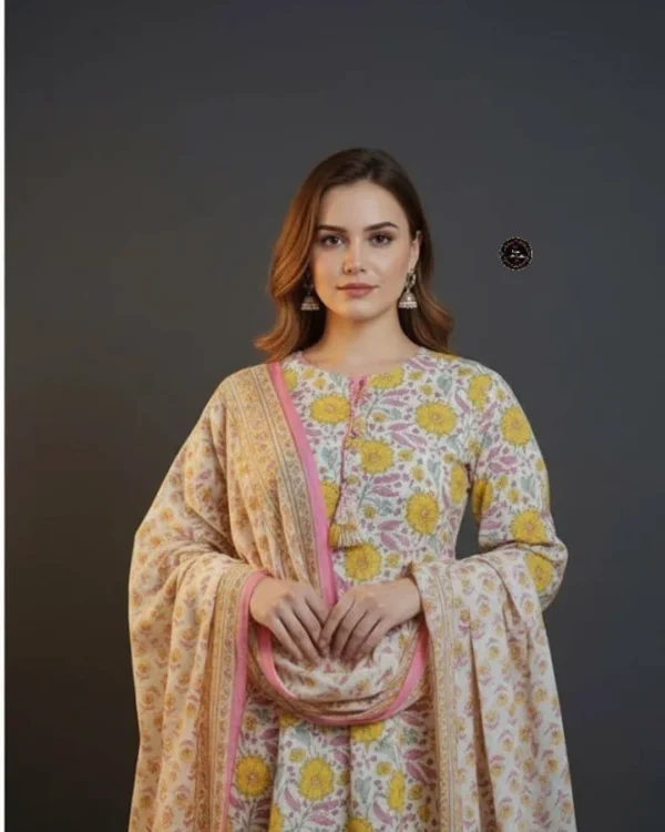 Printed Cotton Kurti Pant Dupatta Set