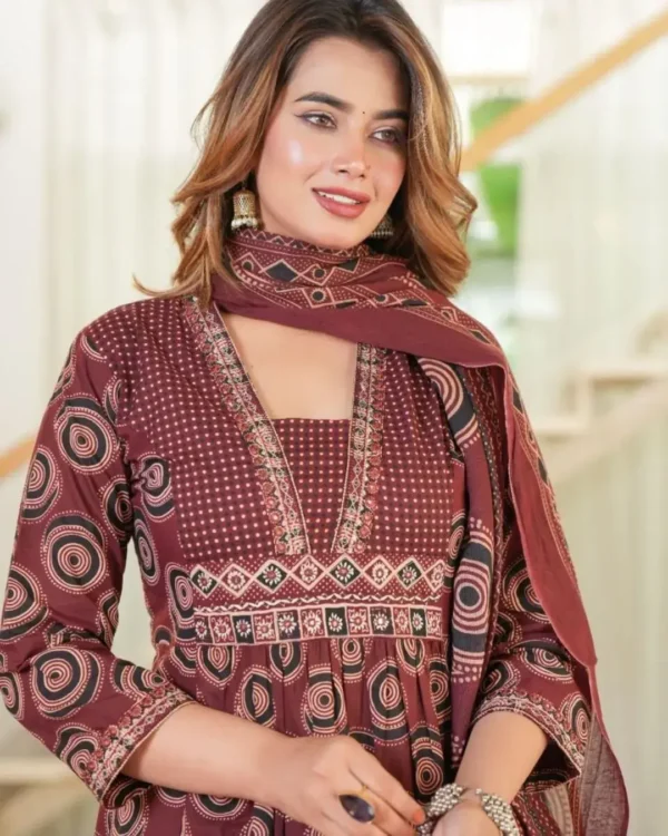 Cotton Floral Print Salwar Suit Set Front