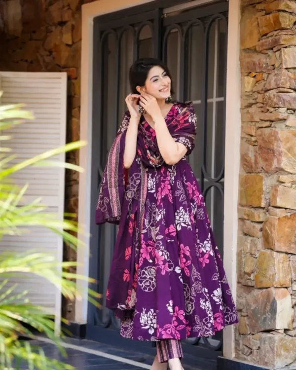 Cotton Full Flared Anarkali Suit Set​