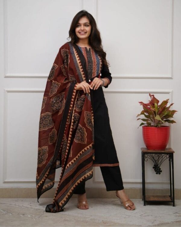 Floral Cotton Printed Suit Set