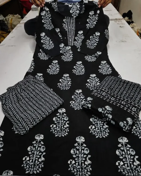 Printed Cotton Black Kurti Pant Dupatta Set 1