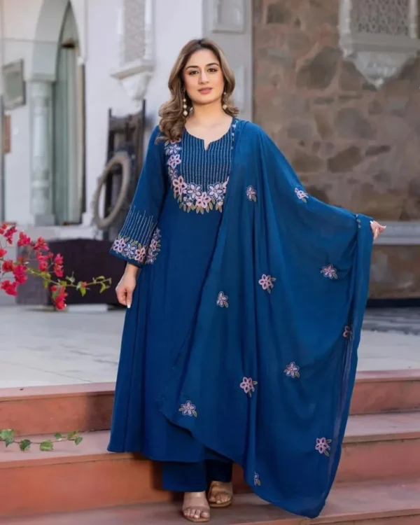 Elegant Mal Cotton Kurti Pant Dupatta  Set