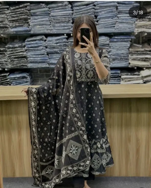 Black Cotton Kurti Pant With Dupatta Set​
