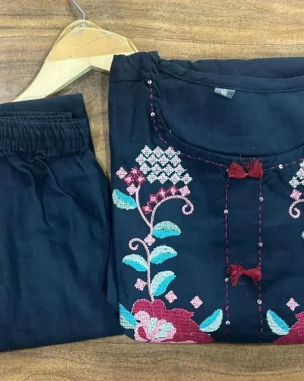 Black Cotton Slub Printed Kurti Pant Set