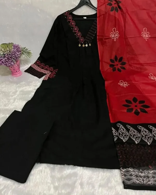 Black Handloom Cotton Embroidery Suit Set