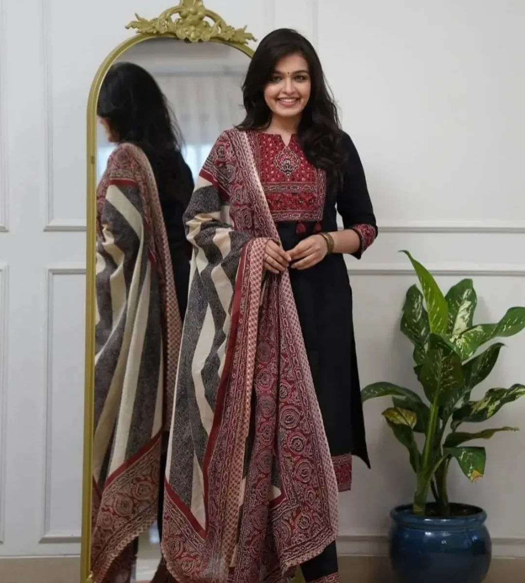 Black Printed Cotton Suit Set