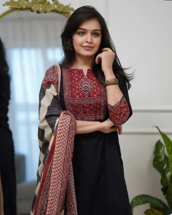 Black Printed Cotton Suit Set