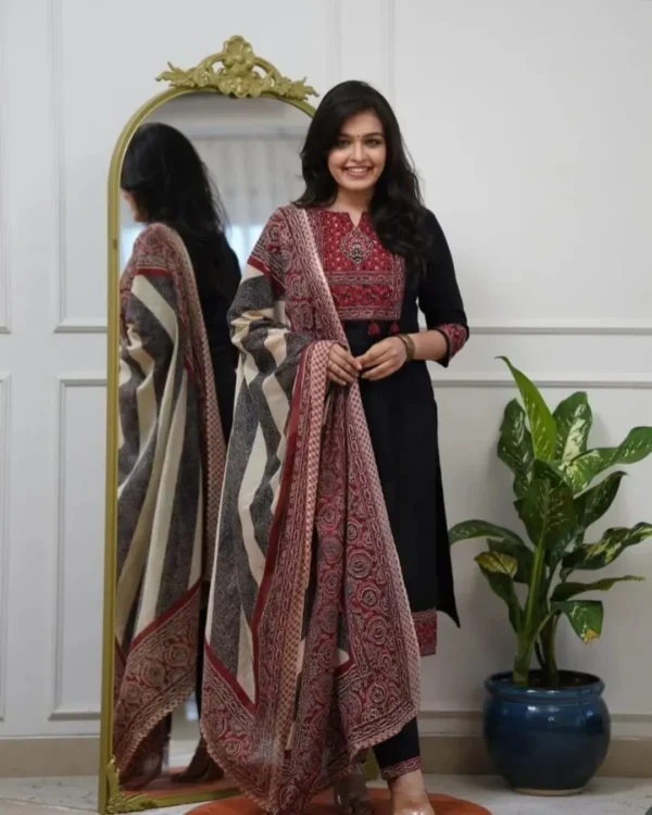 Black Printed Cotton Suit Set