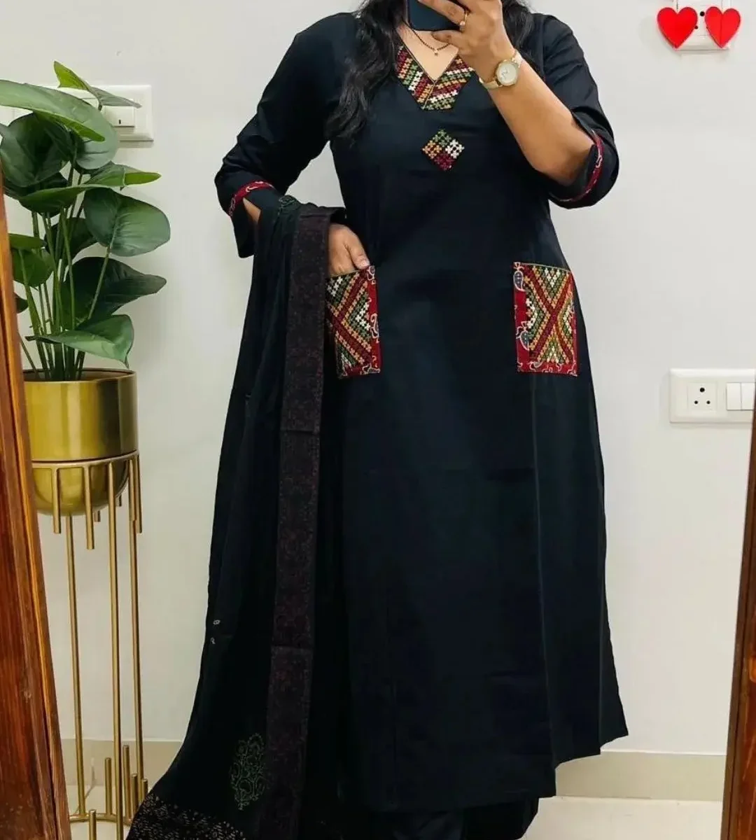 Black Printed Cotton Suits Set