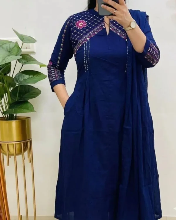Blue Sanganeri Print Kurti Pant Dupatta Set​