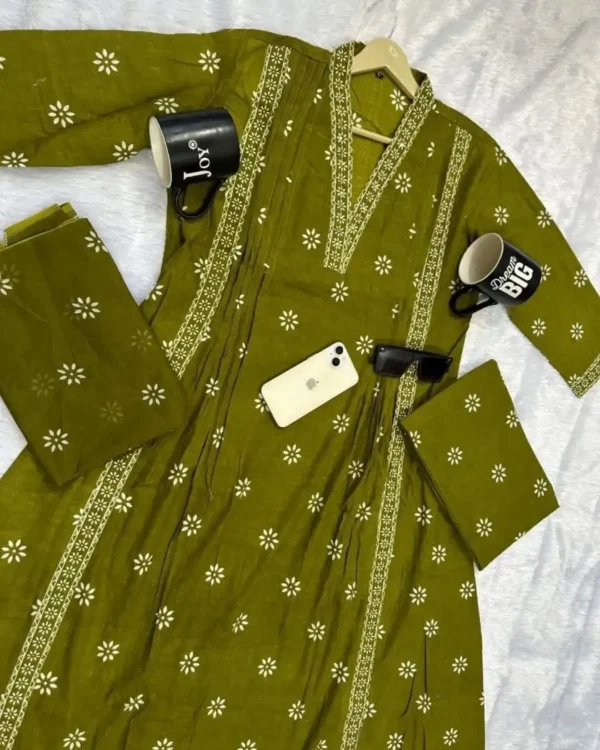 Cotton Dark Green Colour Kurti Pant Set​