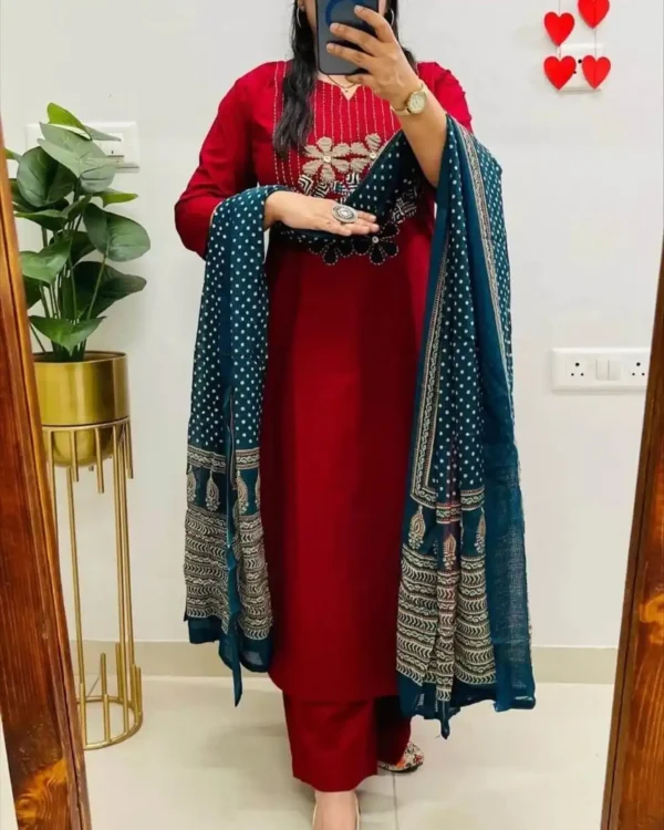 Cotton Red Printed Kurti Pant Dupatta Set