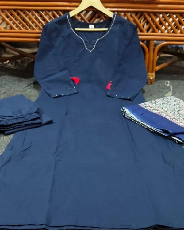 Cotton Suit Set with Hand Thread Work