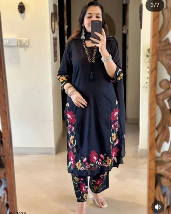Dark Blue Kurti Pant With Dupatta Set
