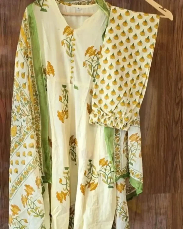 Floral Print Anarkali Suit Set 