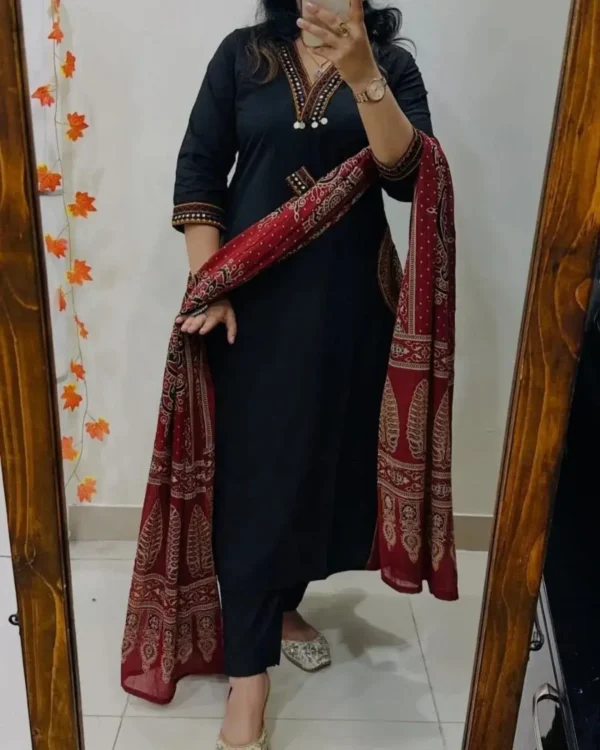 Floral Printed Black Cotton Suit Set