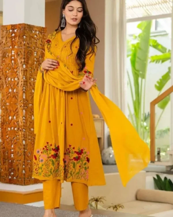 Floral Printed Yellow Kurti Pant Set