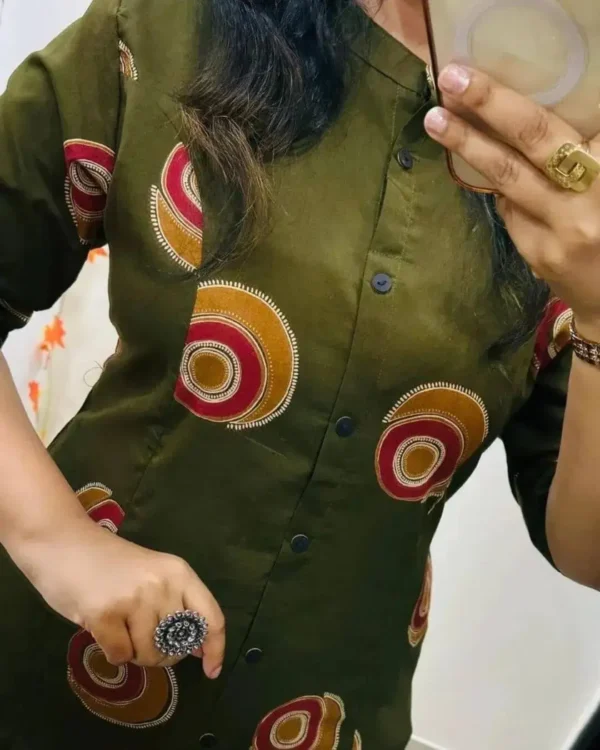 Green Colour ​Cotton Kurti With Pant