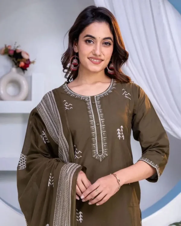 Khadi Cotton Bottle Green Suit Set