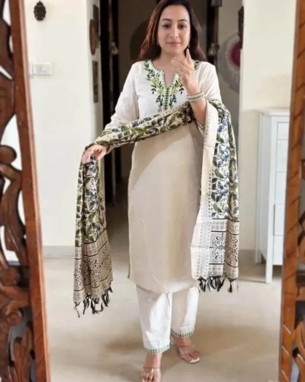 Khadi White Cotton Kurti Pant Dupatta Set