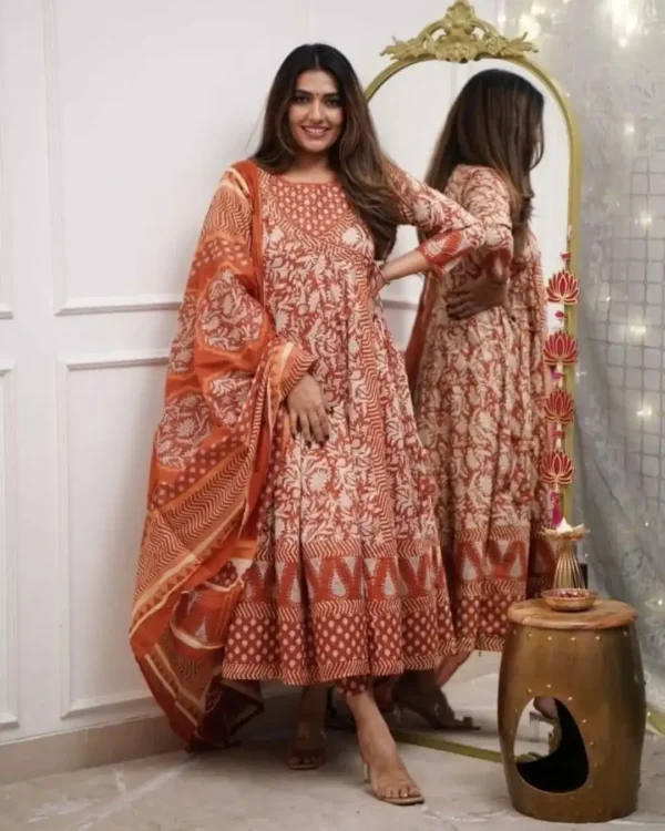 Multicolored Cotton Kurti Pant Dupatta Set