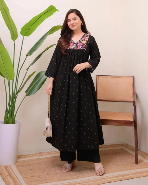 Printed A-Line Black Kurti Pant Set