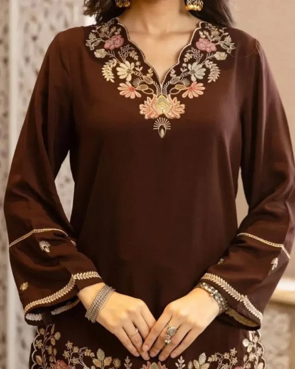 Trendy Office Wear Kurti With Pant Set