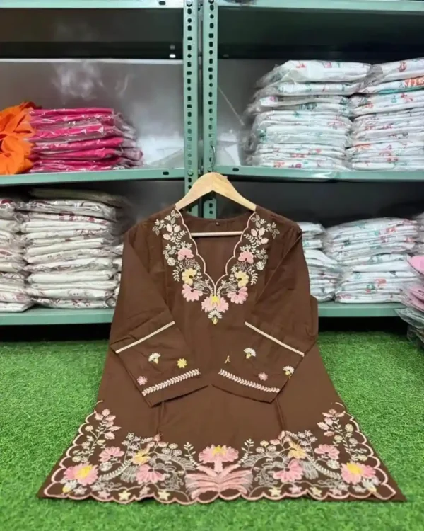 Trendy Office Wear Kurti With Pant Set