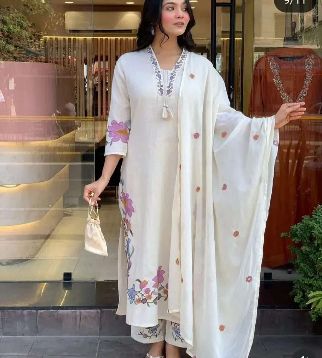 White Kurti With Pink Dupatta