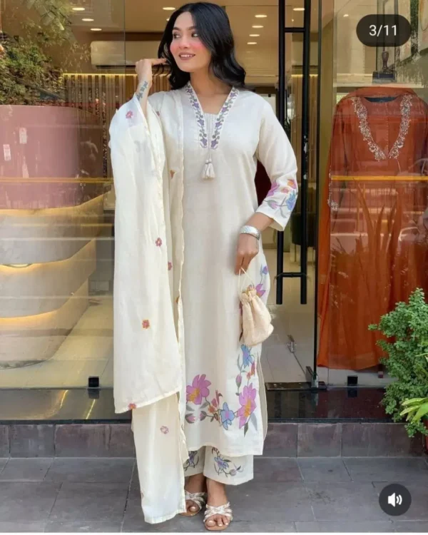 White Kurti With Pink Dupatta