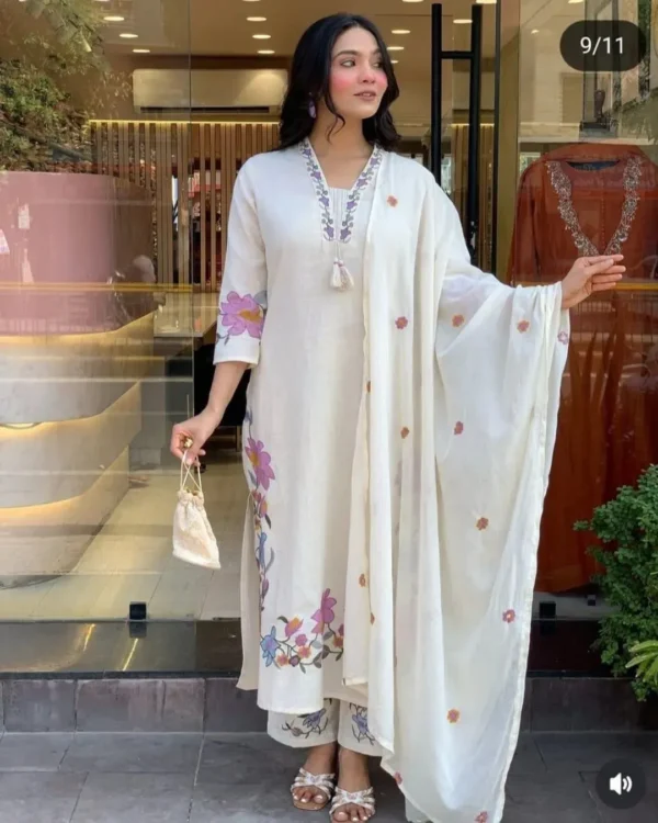 White Kurti With Pink Dupatta