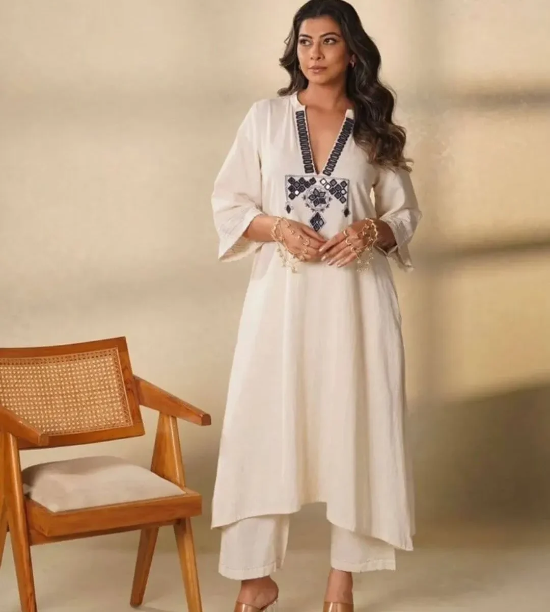 White Color Cotton Printed Kurti Pant Set