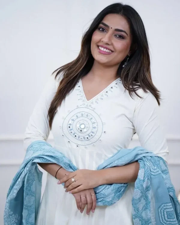 White Suit With Dupatta Set